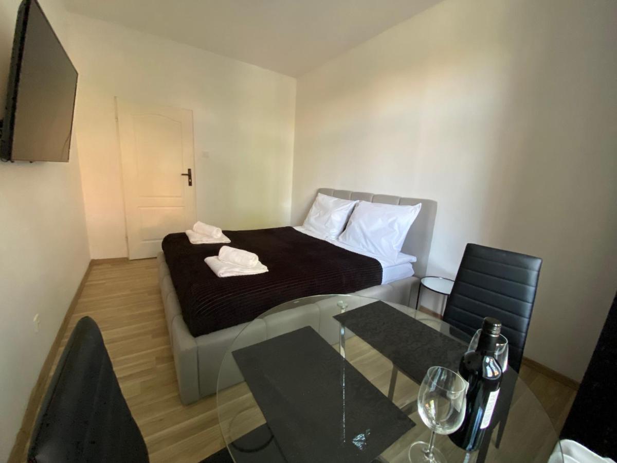 Vip Rooms Apartment Stary Toruń Eksteriør bilde
